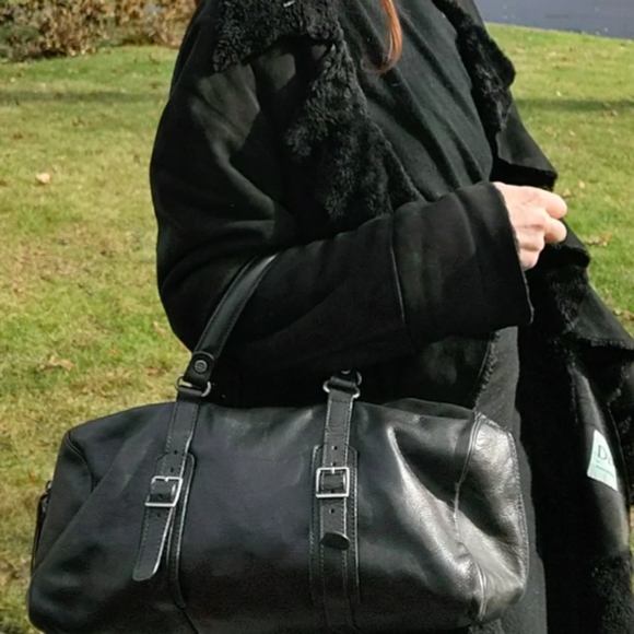 Luxury Balenciaga Oversized Black Leather City Bag/Satchel - Picture 10 of 10